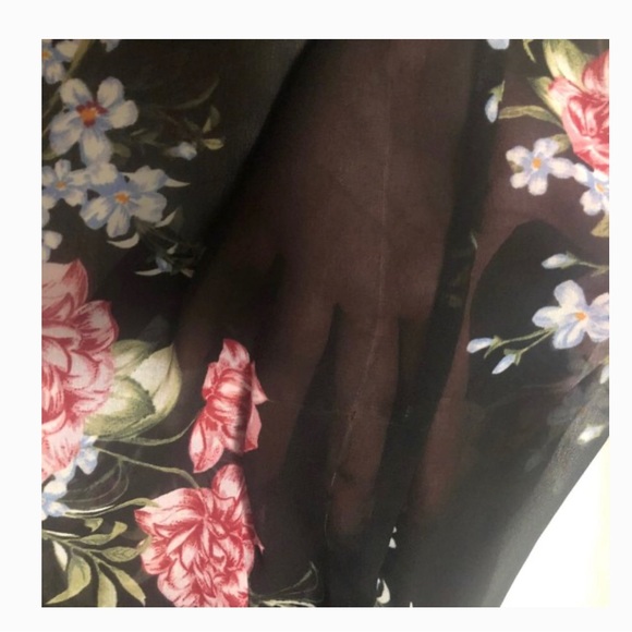 TORRID high-low chiffon bundle - Picture 6 of 7